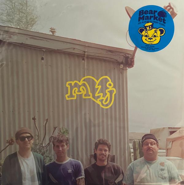 Mom Jeans. - Bear Market 